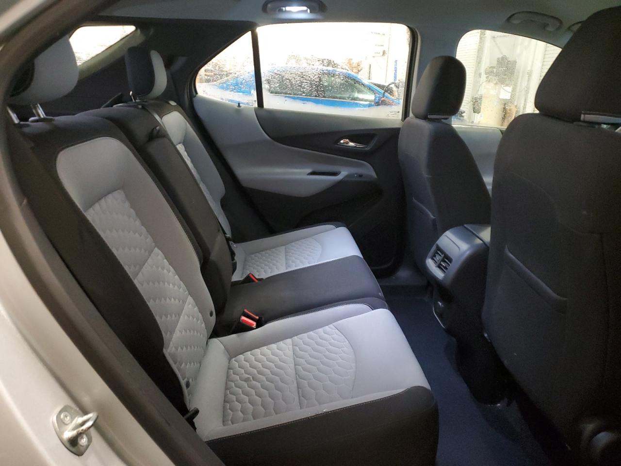 2018 Chevrolet Equinox - Image 11