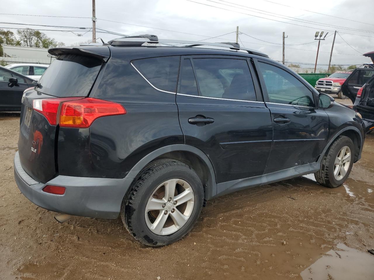 VIN 2T3WFREV0DW048214 2013 TOYOTA RAV4 no.3