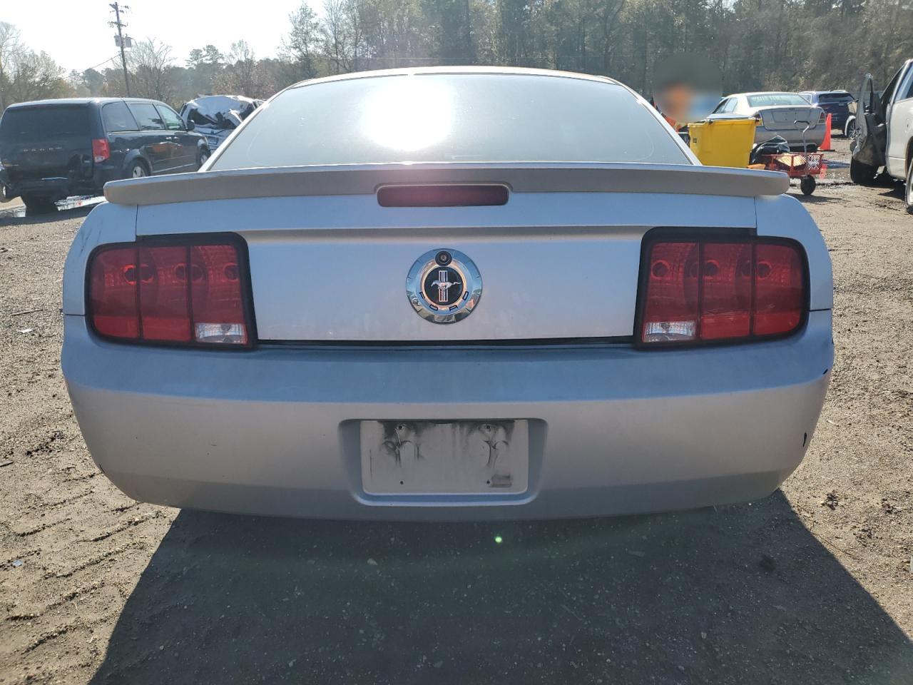 2008 Ford Mustang VIN: 1ZVHT80NX85193824 Lot: 86614844