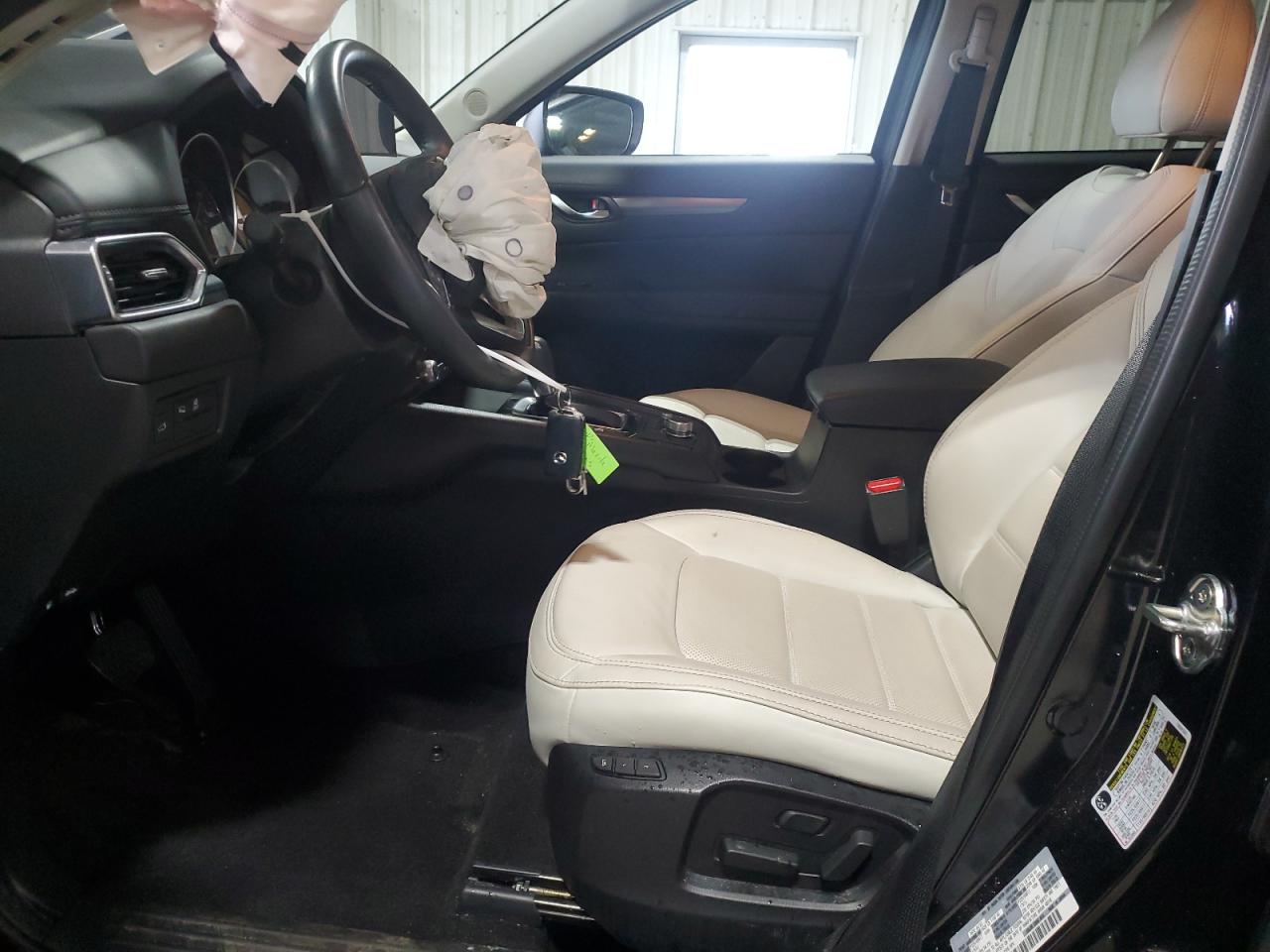 2023 Mazda CX-5 - Image 7