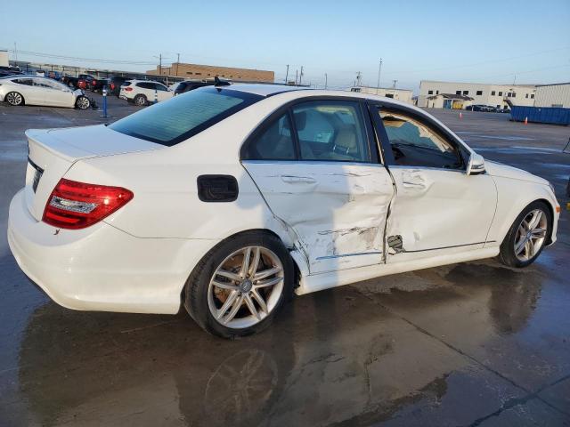 Sedans MERCEDES-BENZ C-CLASS 2013 Biały