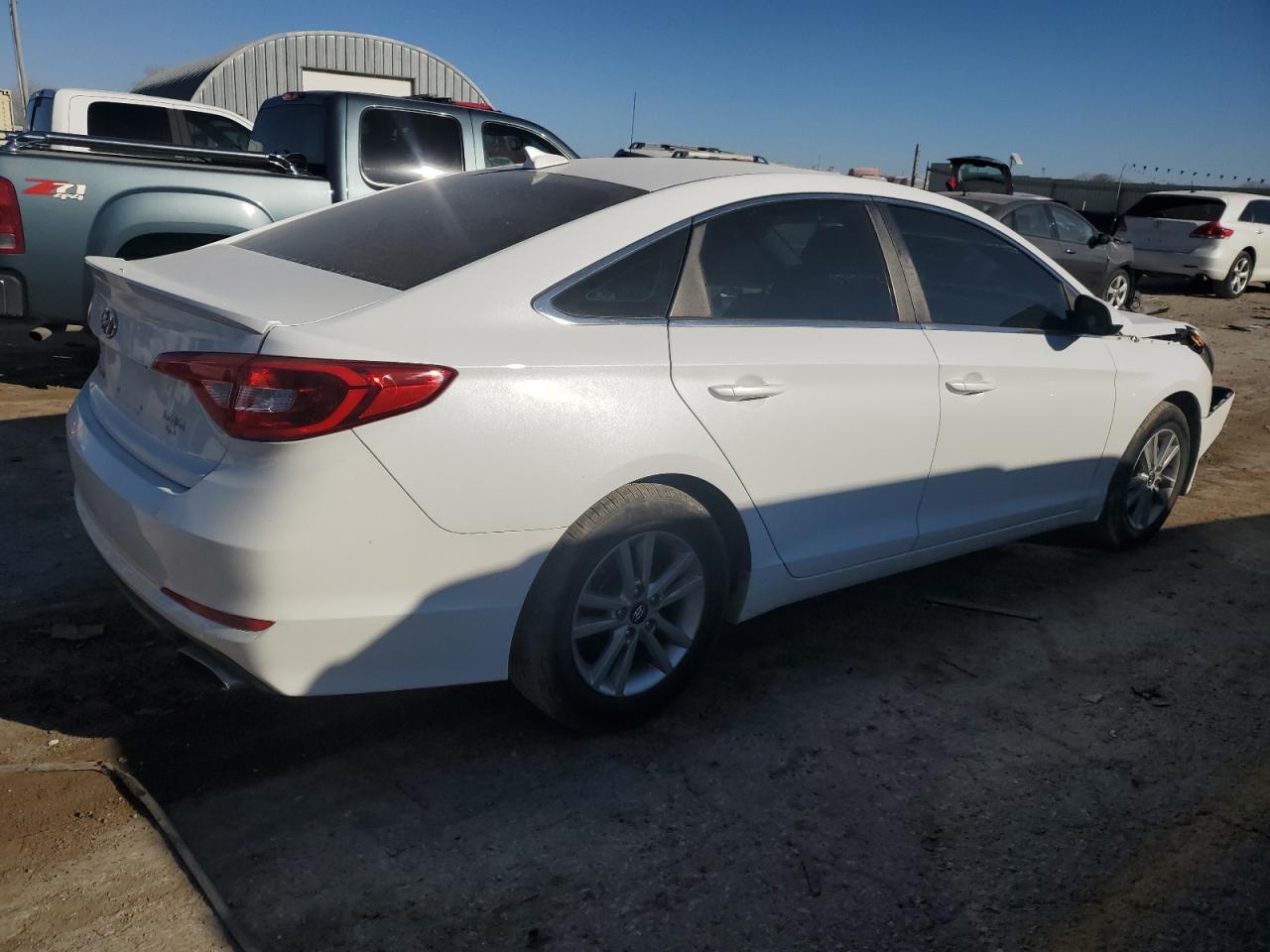 2015 Hyundai Sonata - Image 3