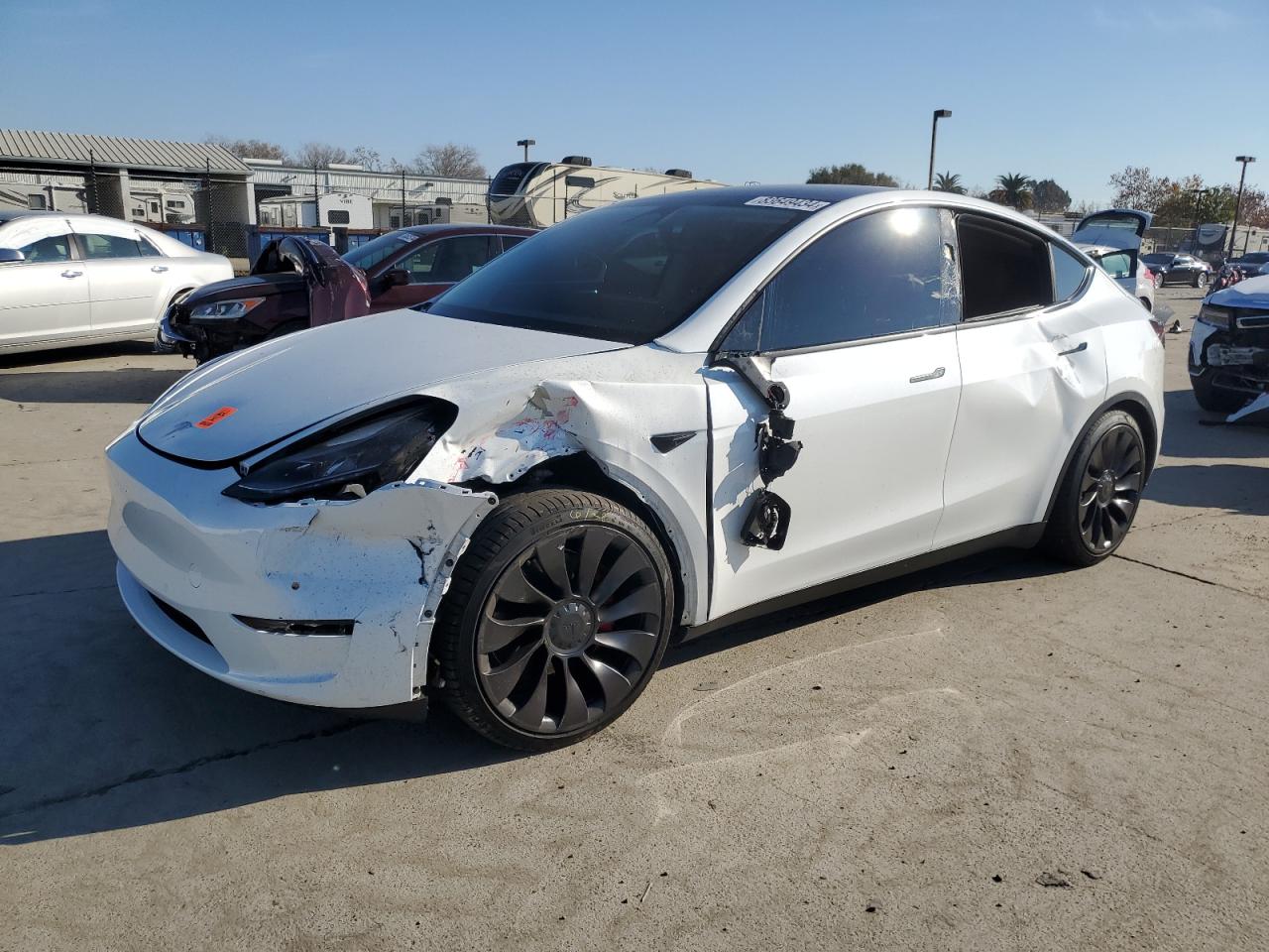 VIN 5YJYGDEF4MF216007 2021 TESLA MODEL Y no.1