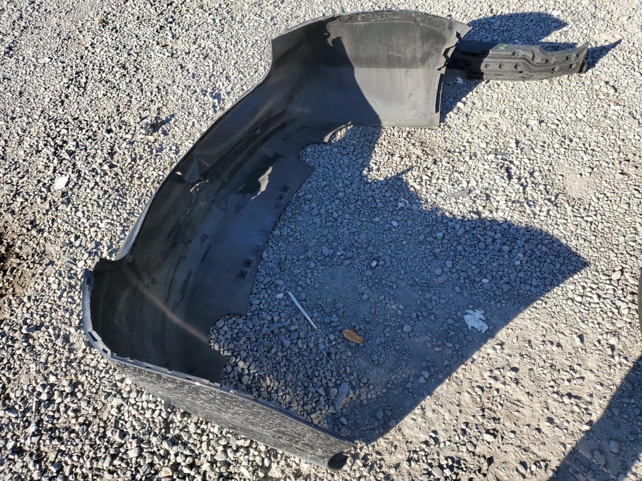 2018 Chevrolet Impala - Image 12