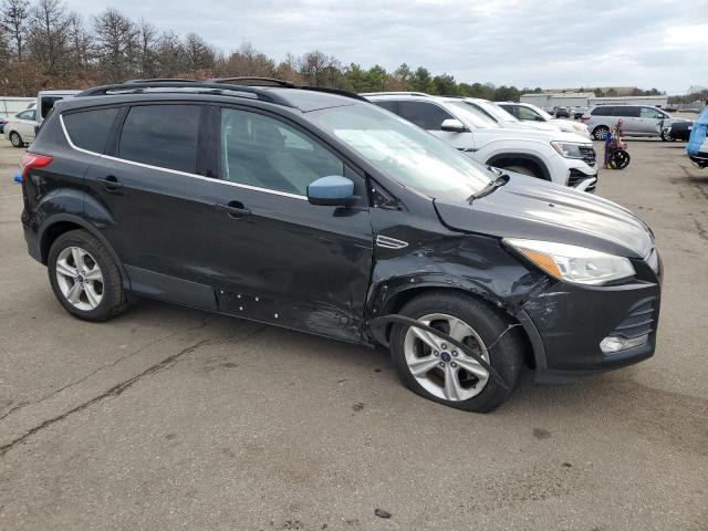  FORD ESCAPE 2015 Czarny