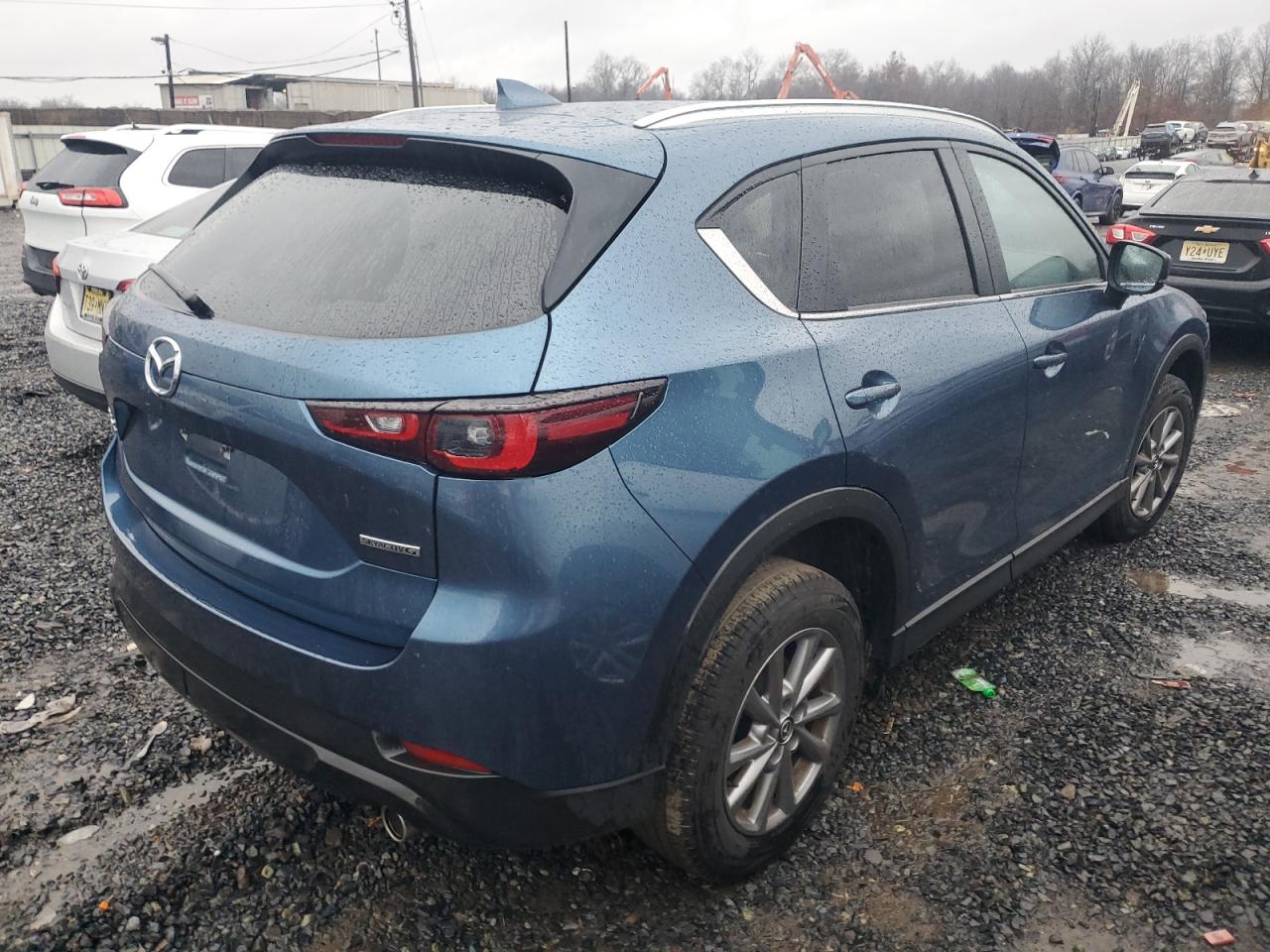 2023 Mazda CX-5 - Image 3