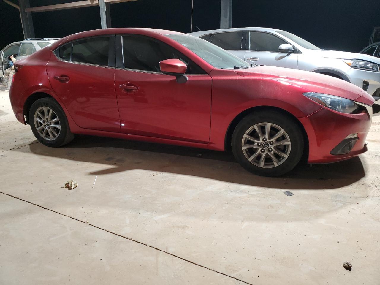 2016 Mazda 3 - Image 4