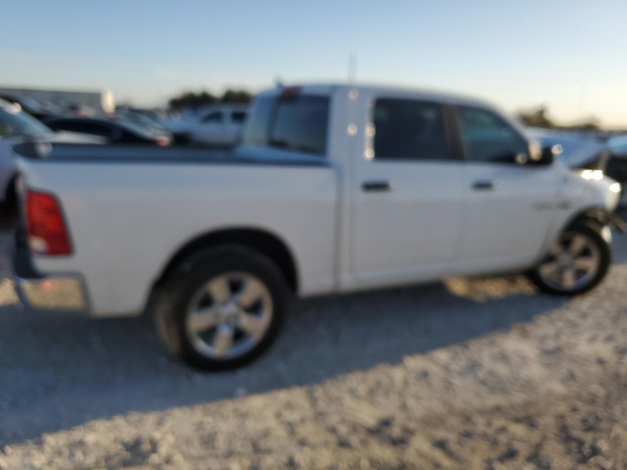 VIN 1C6RR6LT5DS711913 2013 RAM 1500 no.3