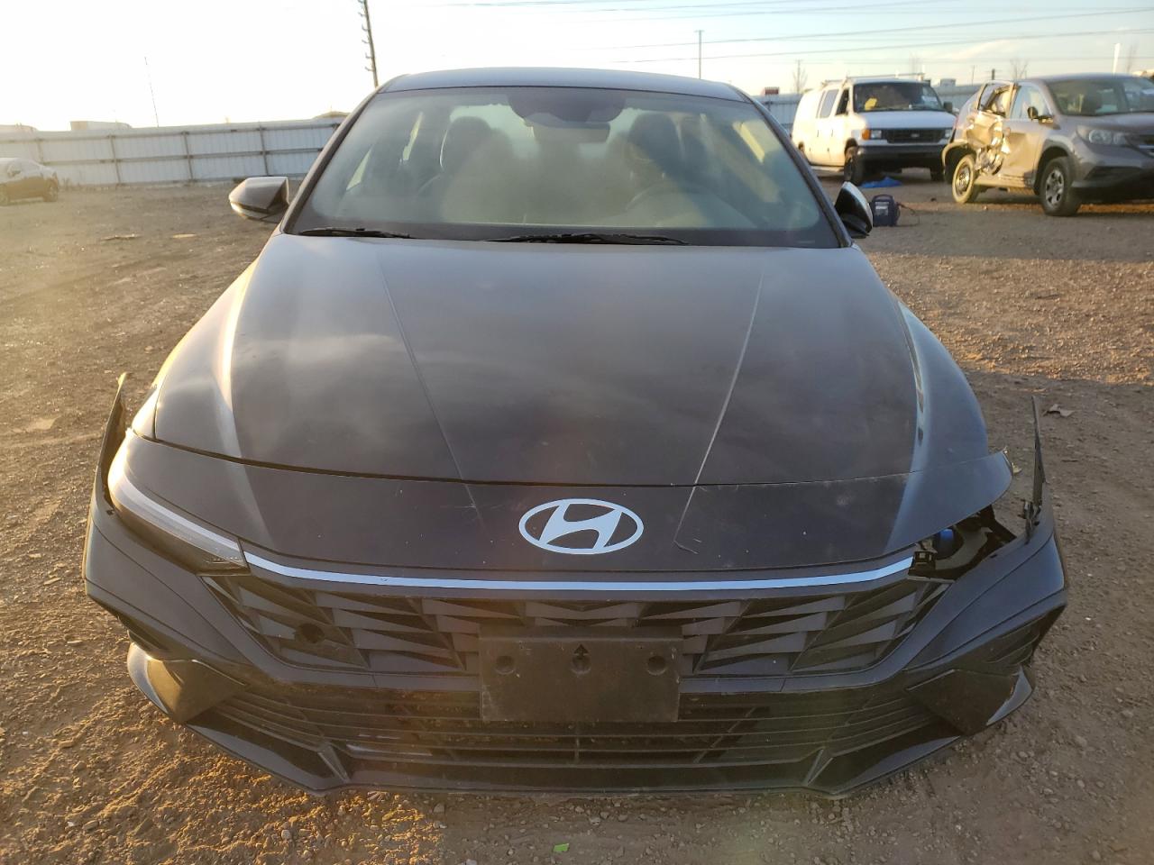 2024 Hyundai Elantra - Image 5