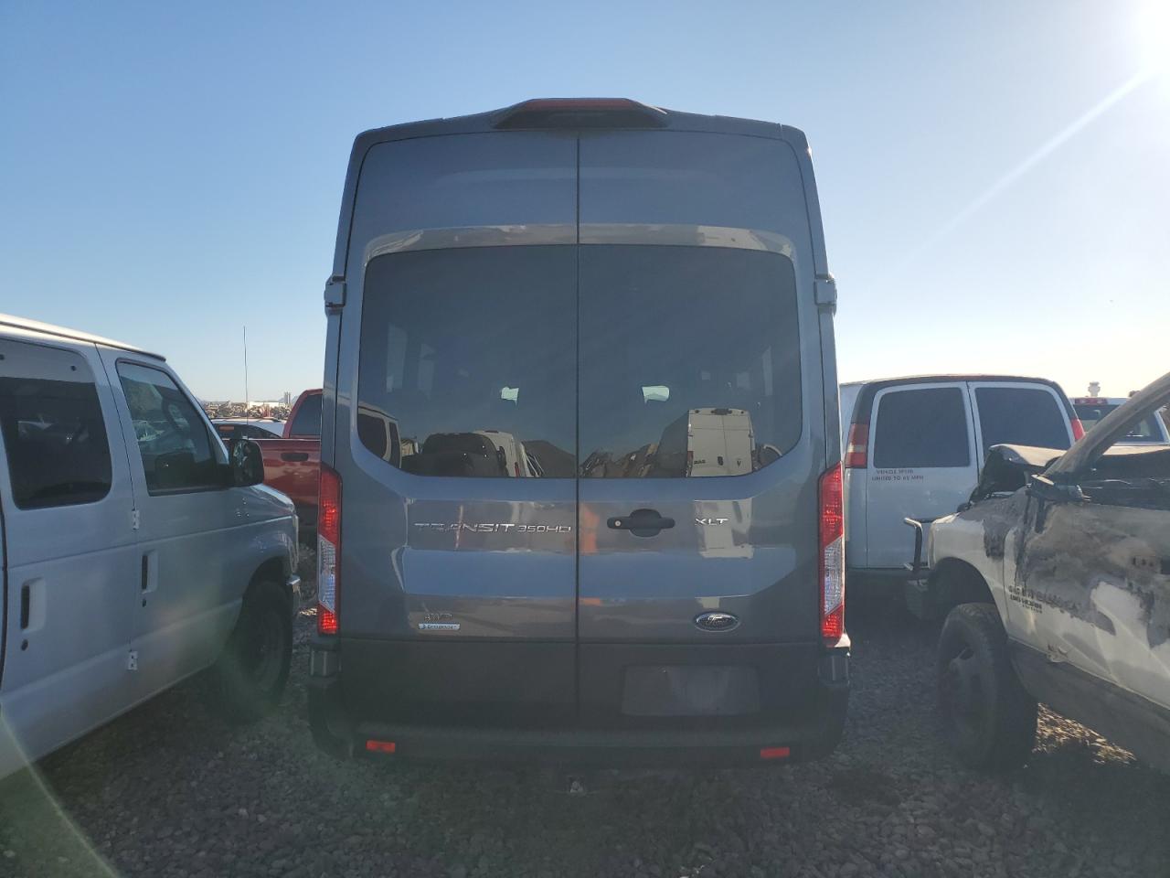 2022 Ford Transit T-350 Hd VIN: 1FBVU5XGXNKA05166 Lot: 83364624