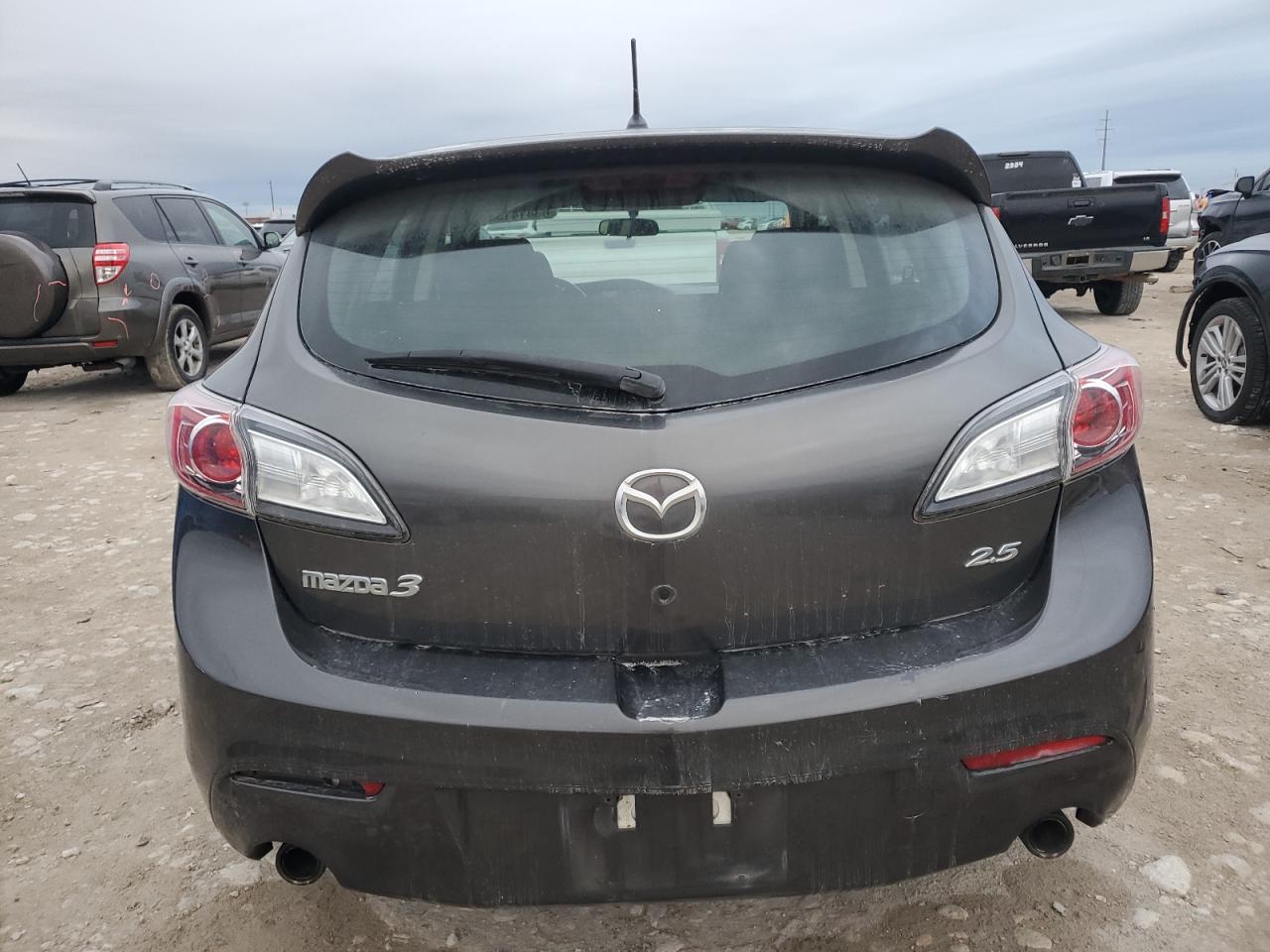 2011 Mazda 3 - Image 6