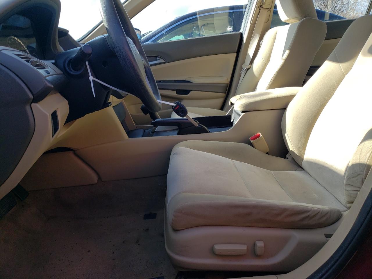 2010 Honda Accord - Image 7