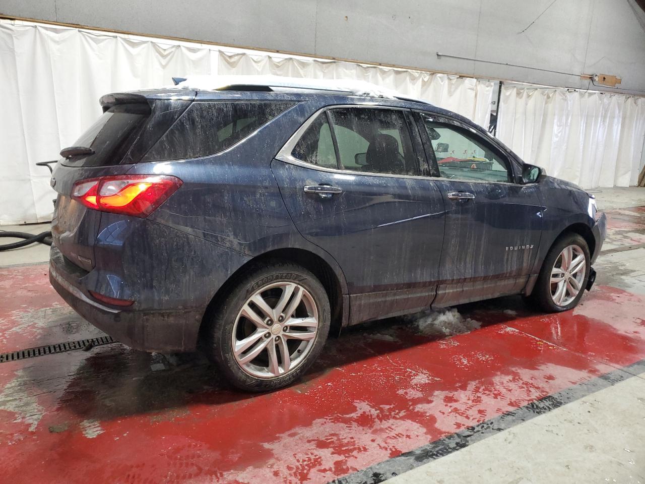 2018 Chevrolet Equinox - Image 3