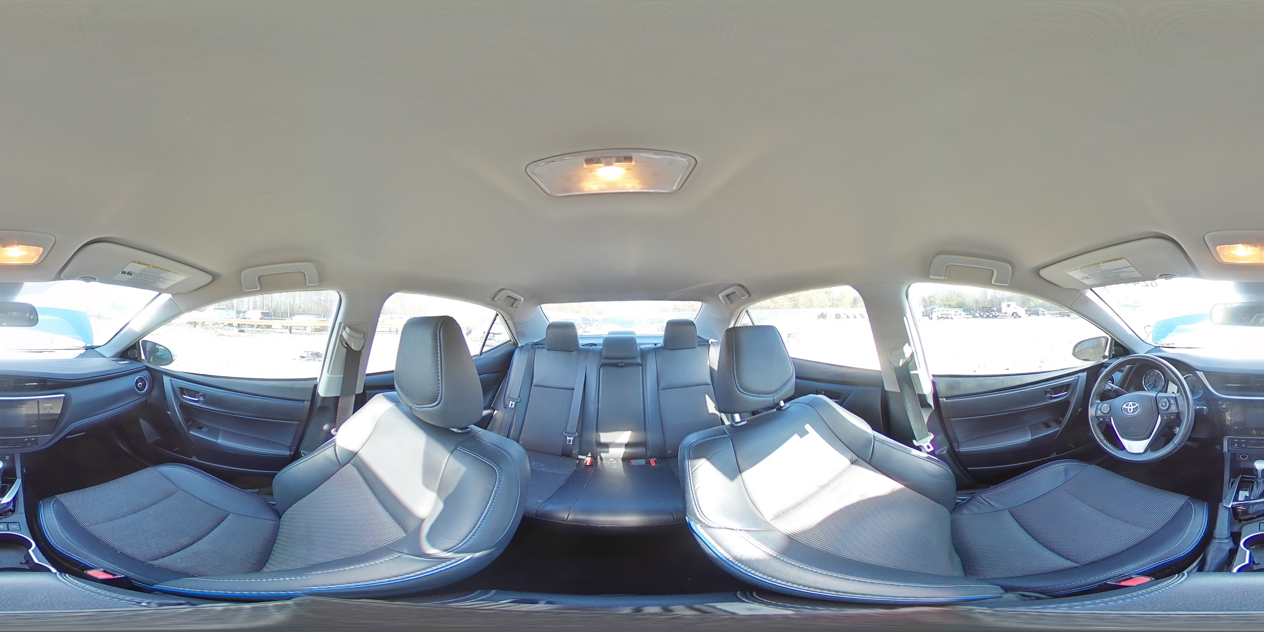 2017 Toyota Corolla - Image 12