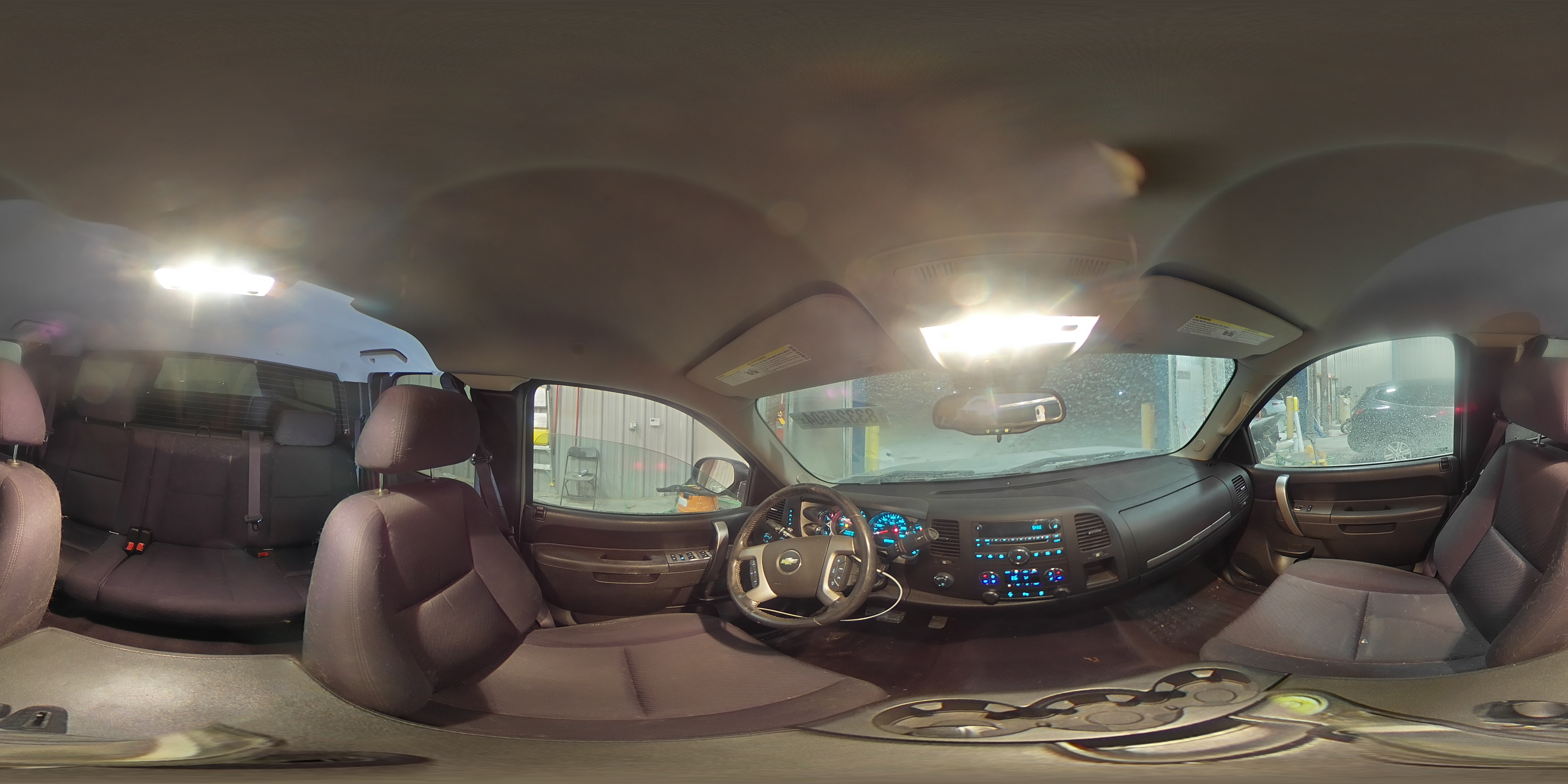 2013 Chevrolet Silverado - Image 13