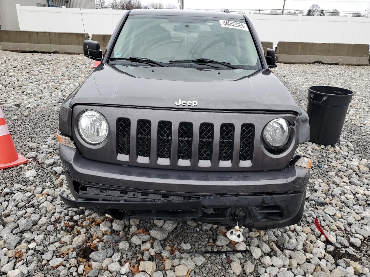 VIN 1C4NJPFA1HD211692 2017 JEEP PATRIOT no.5