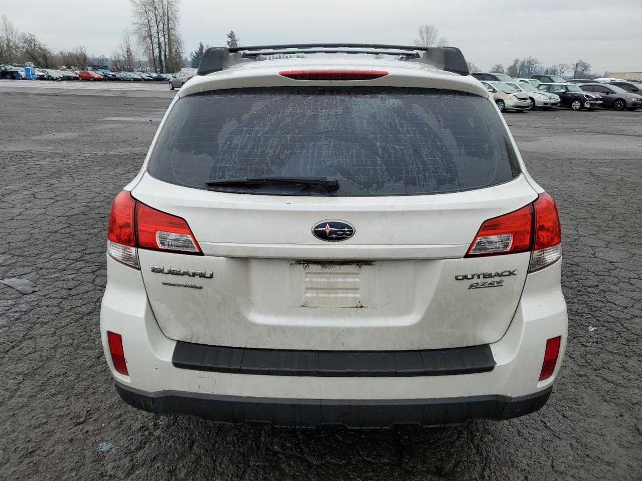 2011 Subaru Outback - Image 6