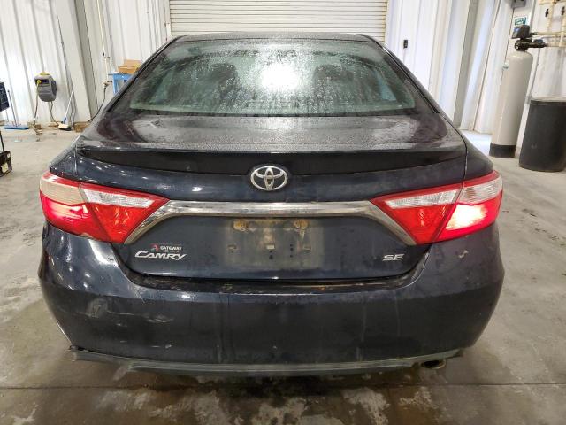  TOYOTA CAMRY 2015 Granatowy