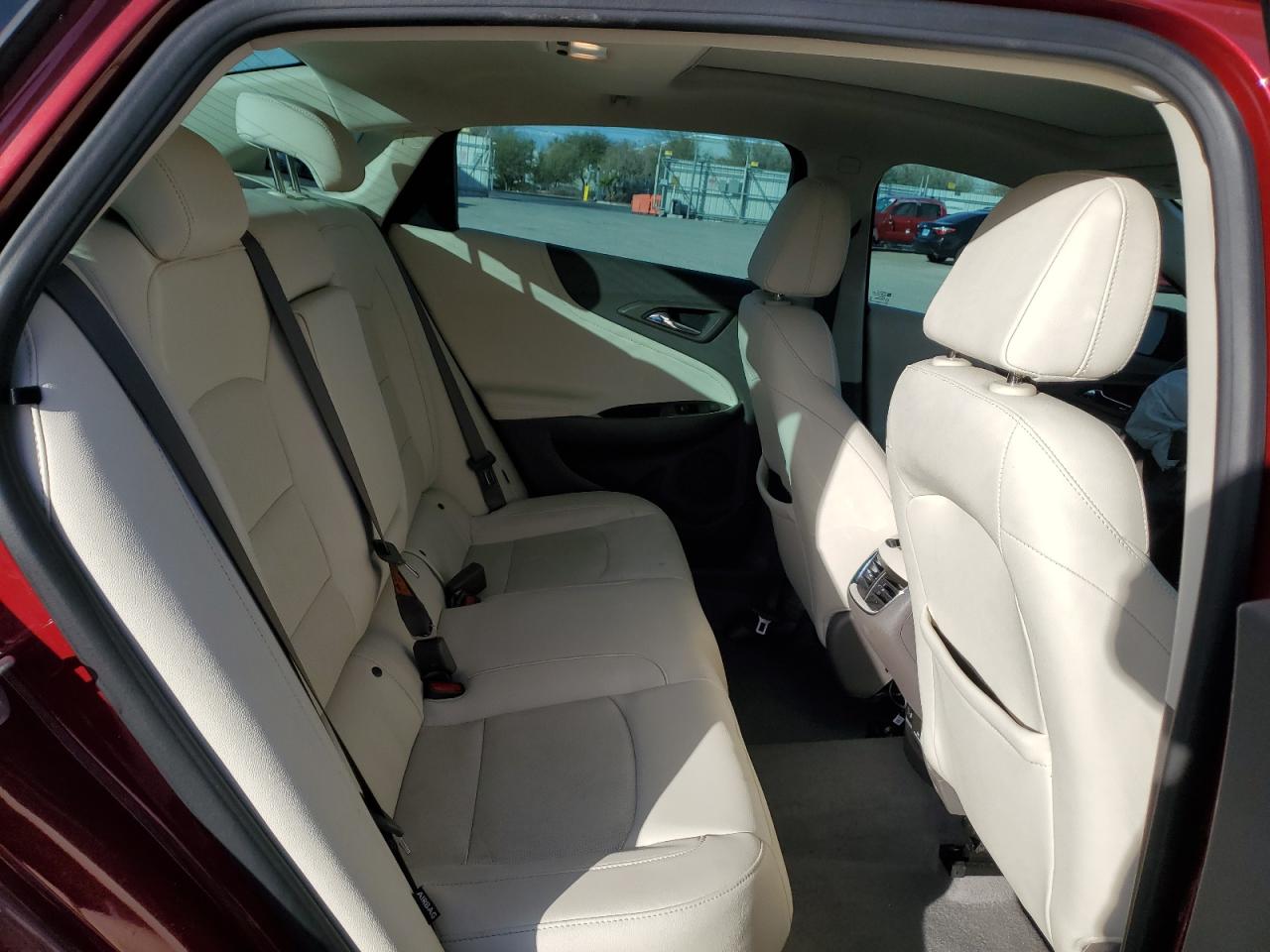 2020 Chevrolet Malibu - Image 10