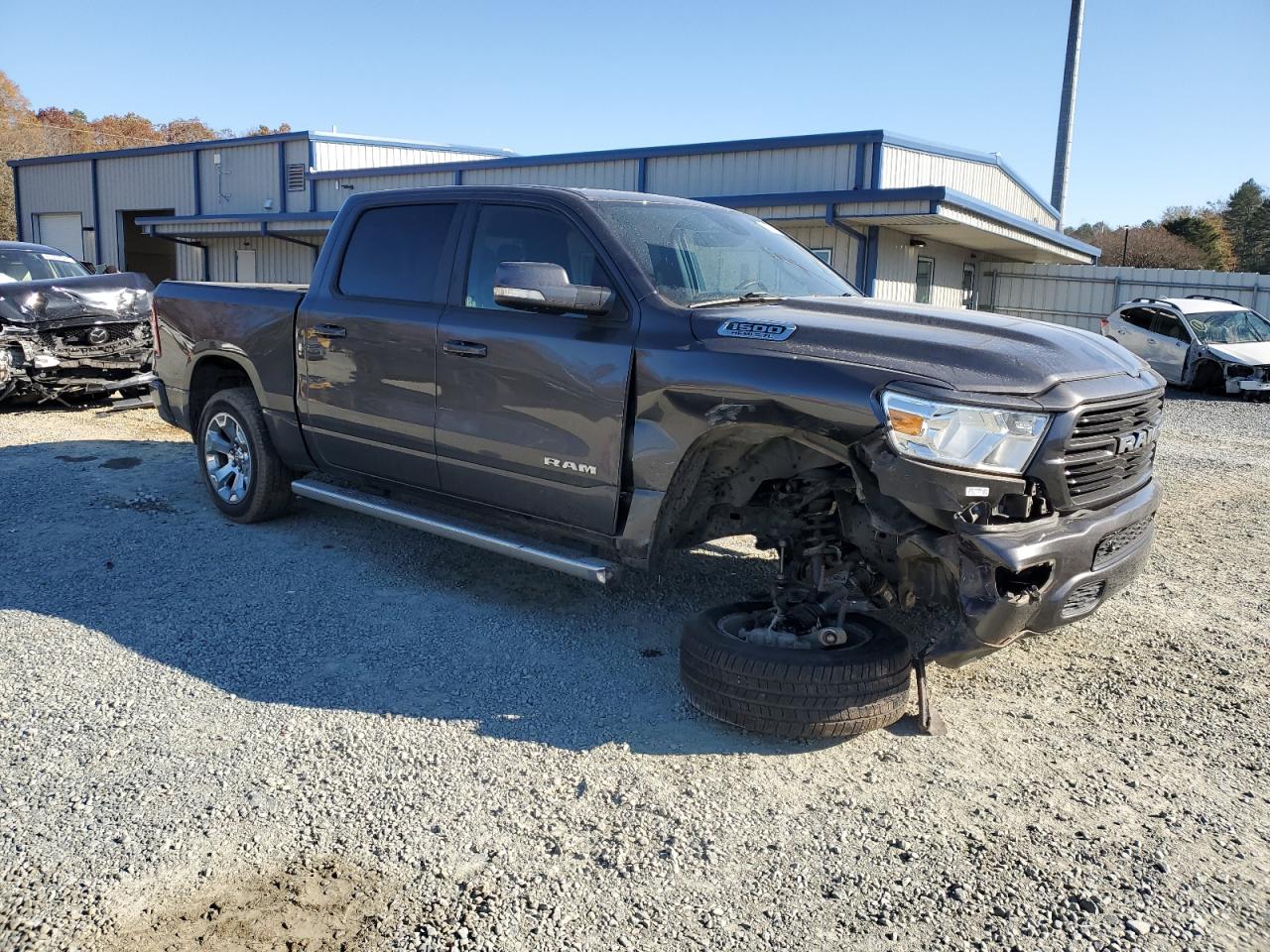 2019 RAM 1500 - Image 4