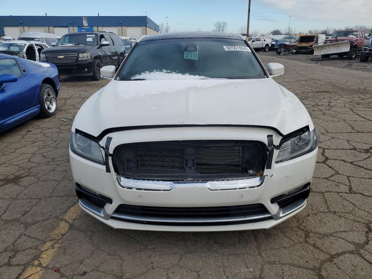 2017 Lincoln Continental - Image 5