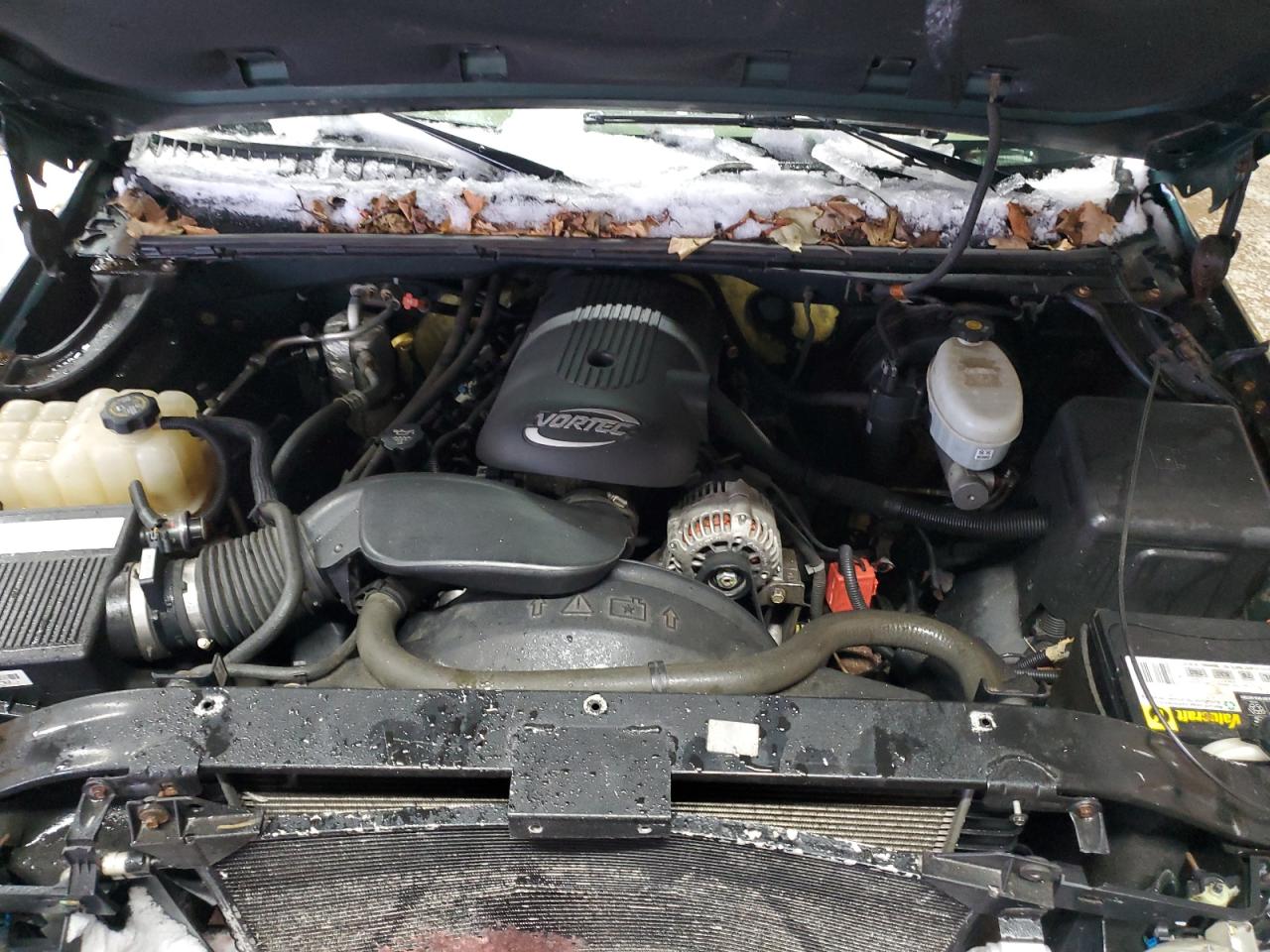 2004 GMC Sierra - Image 11