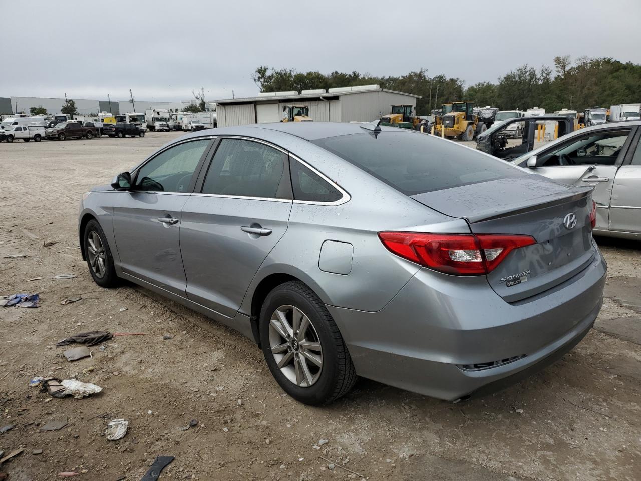 VIN 5NPE24AF9GH302300 2016 HYUNDAI SONATA no.2