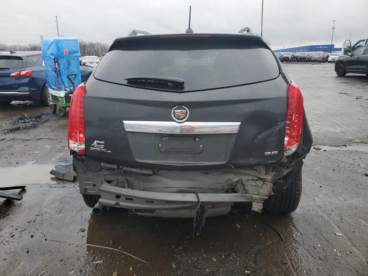 2015 Cadillac SRX - Image 6