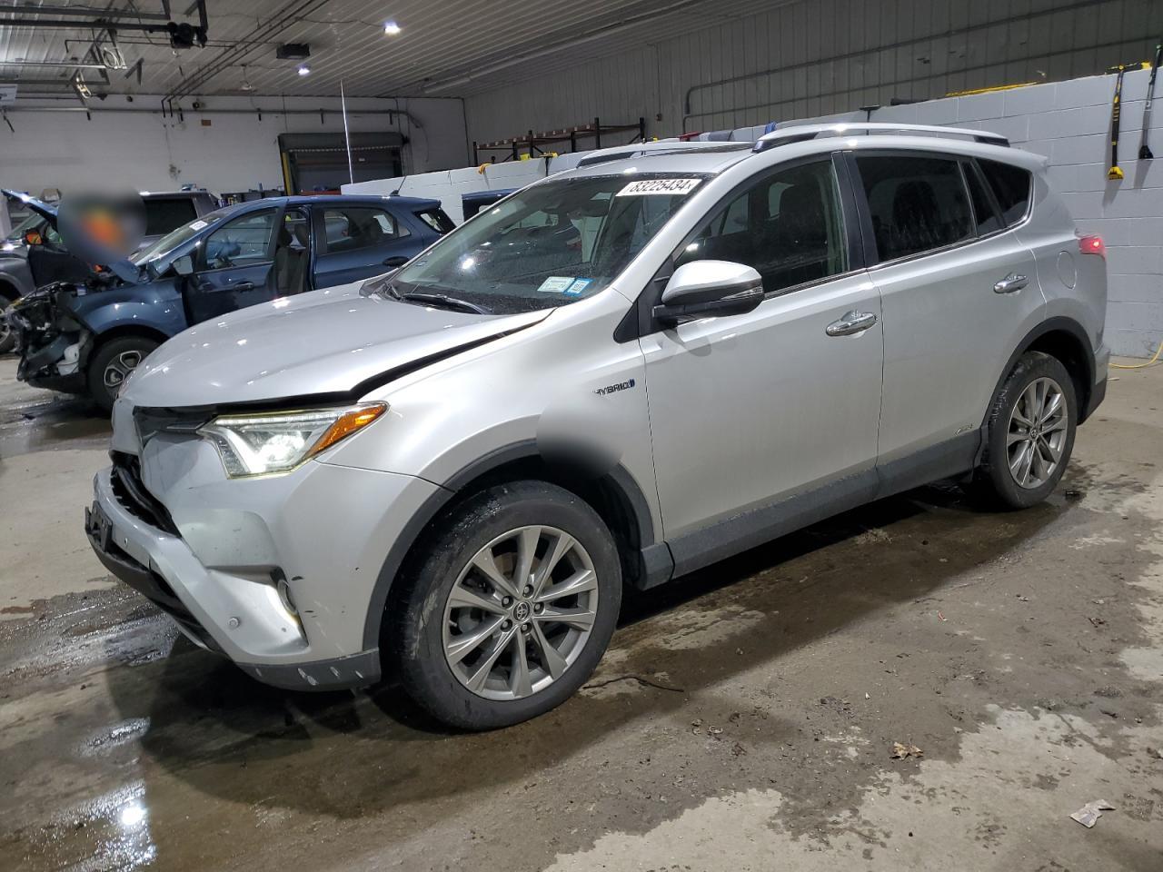 2016 Toyota RAV 4 - Image 1