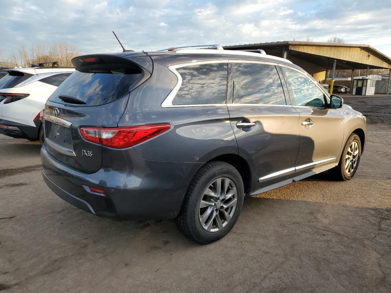 VIN 5N1AL0MM2DC309011 2013 INFINITI JX35 no.3