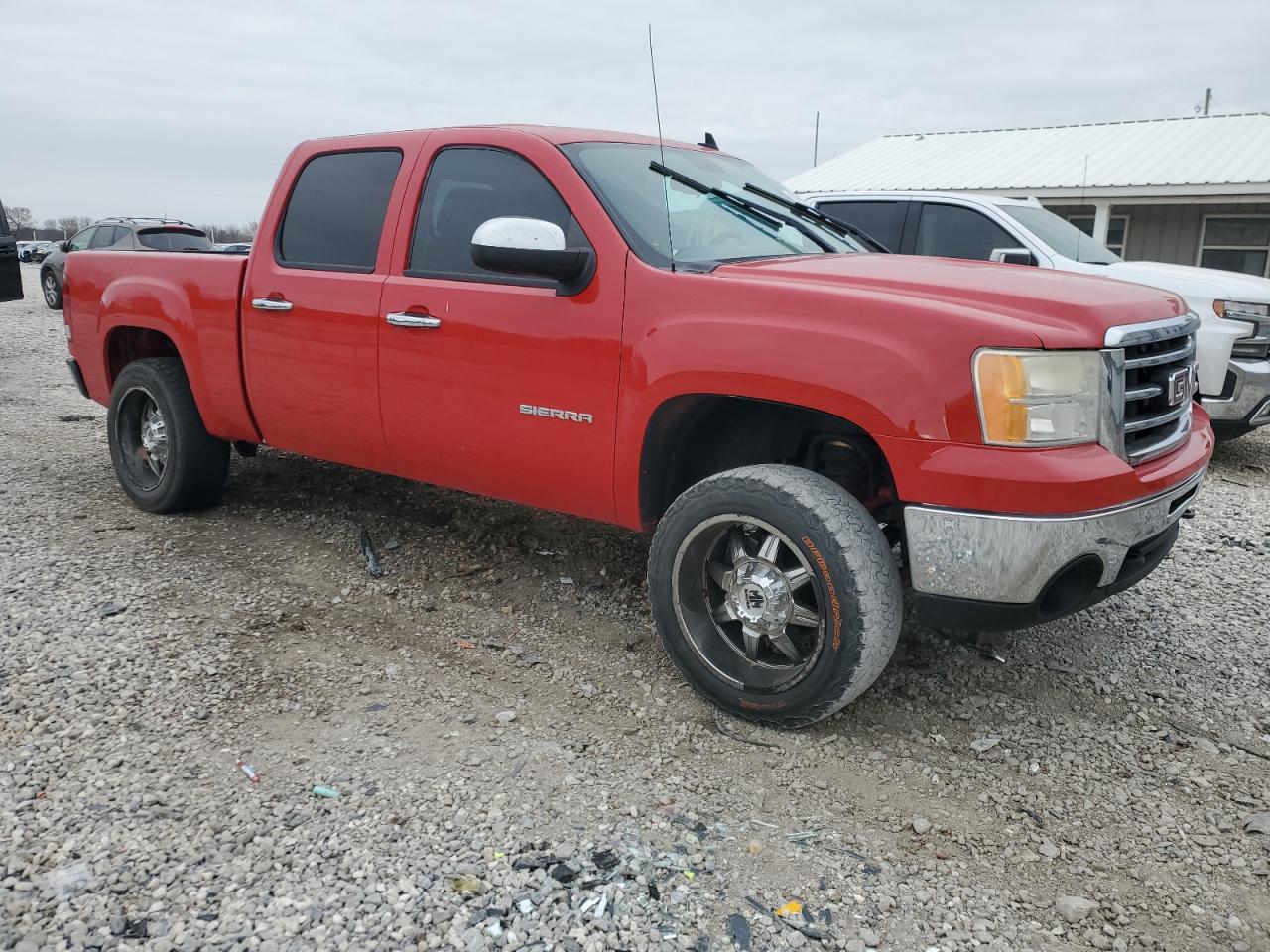 2013 GMC Sierra - Image 4