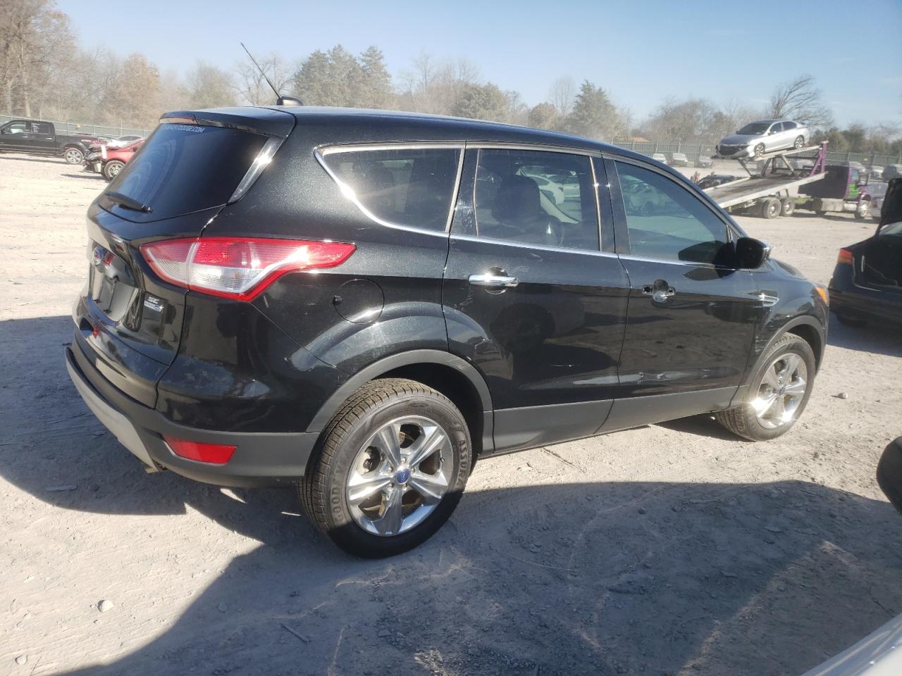 VIN 1FMCU9GX5EUD45352 2014 FORD ESCAPE no.3