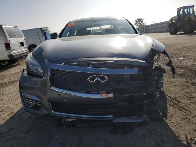  INFINITI Q70 2018 Szary