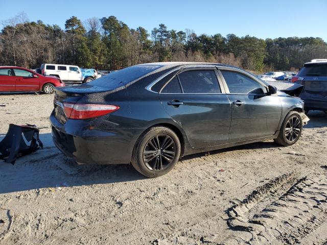  TOYOTA CAMRY 2017 Серый