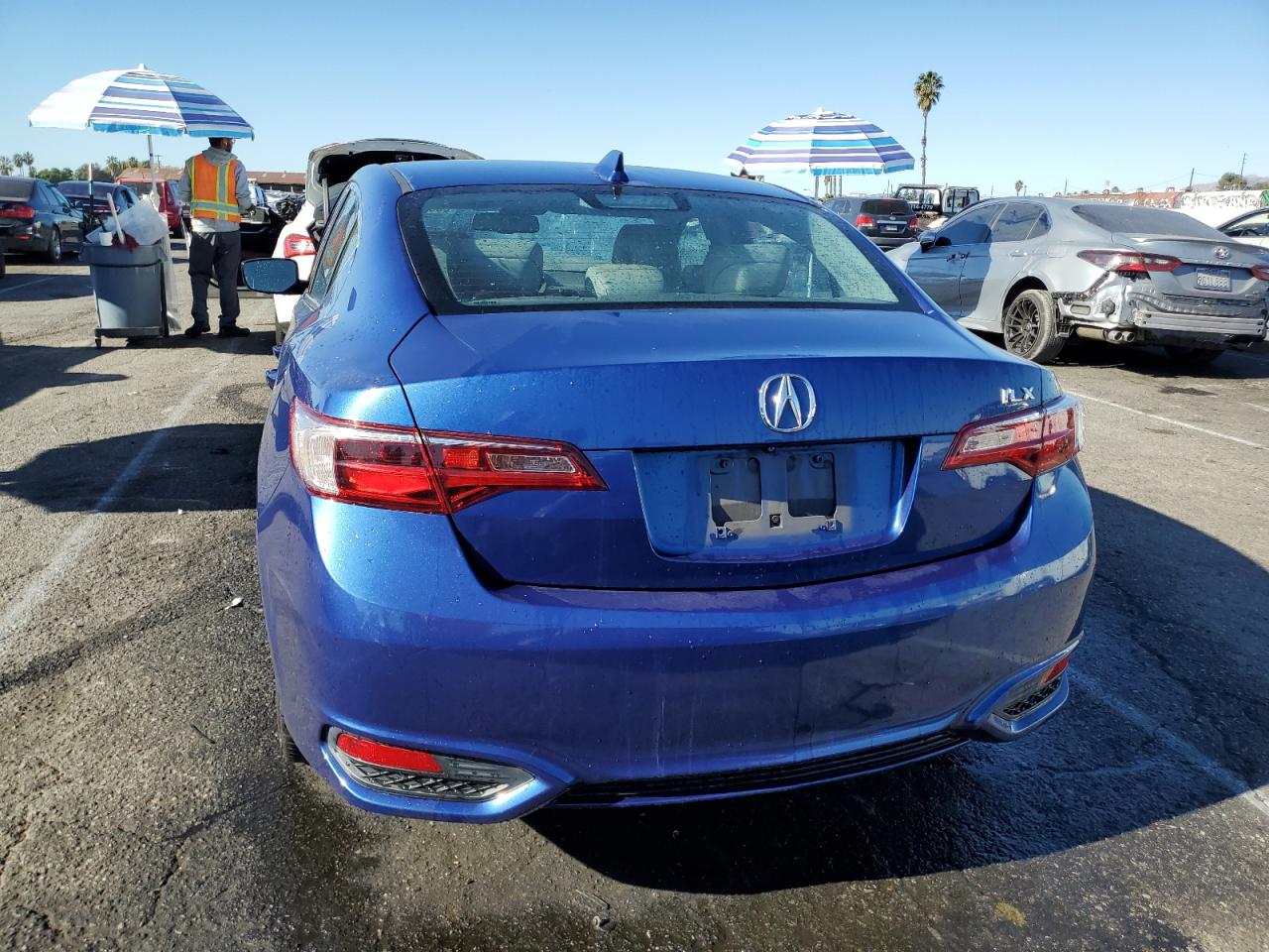 VIN 19UDE2F79HA013937 2017 ACURA ILX no.6