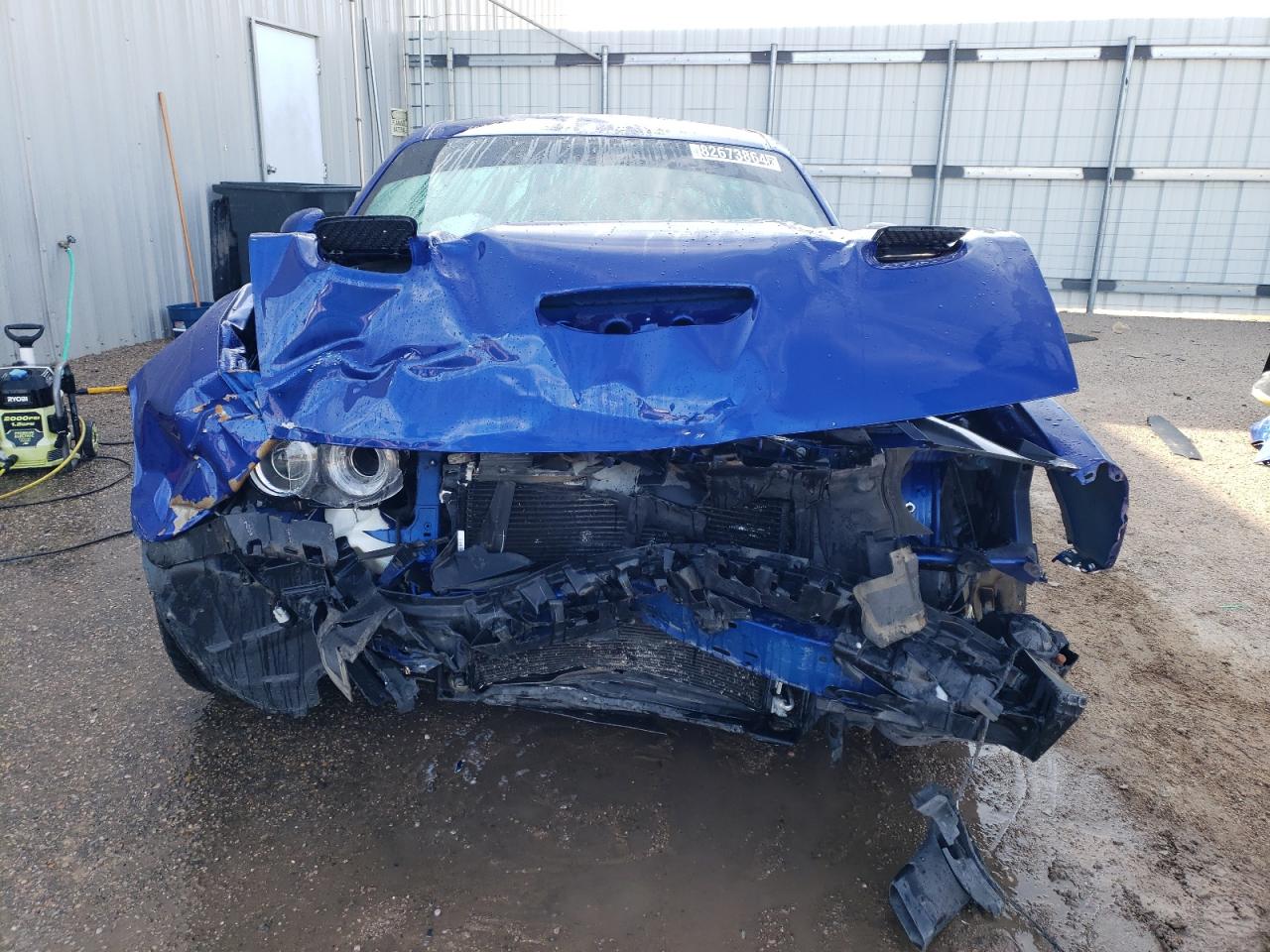 2019 Dodge Challenger - Image 5