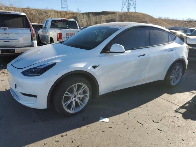  TESLA MODEL Y 2024 Білий