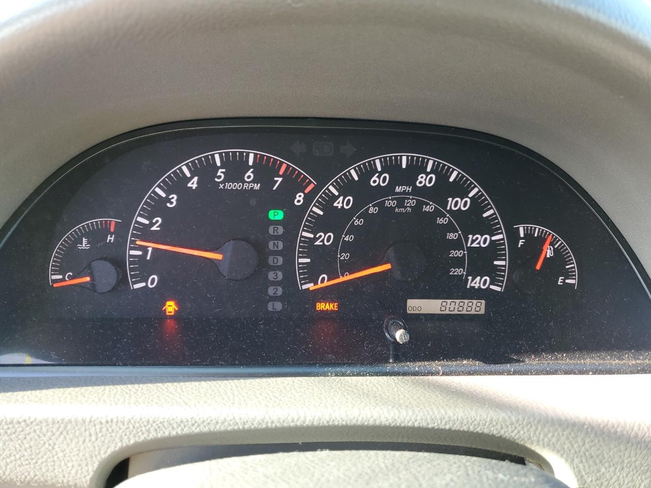2005 Toyota Camry - Image 9