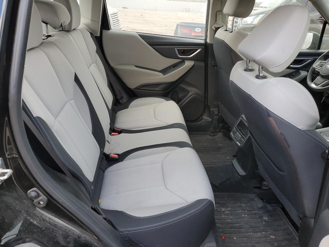 2021 Subaru Forester - Image 11