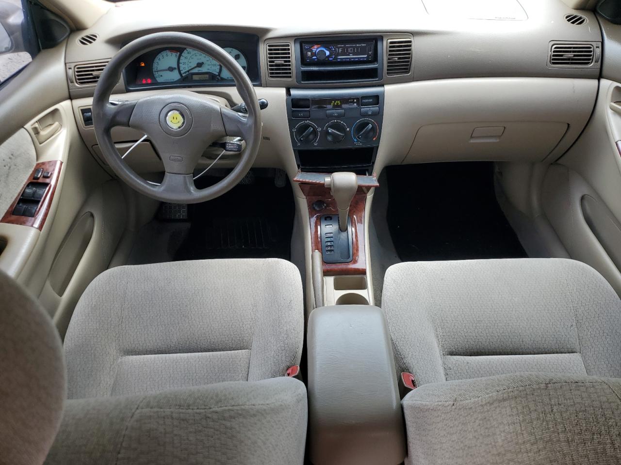 2004 Toyota Corolla - Image 8