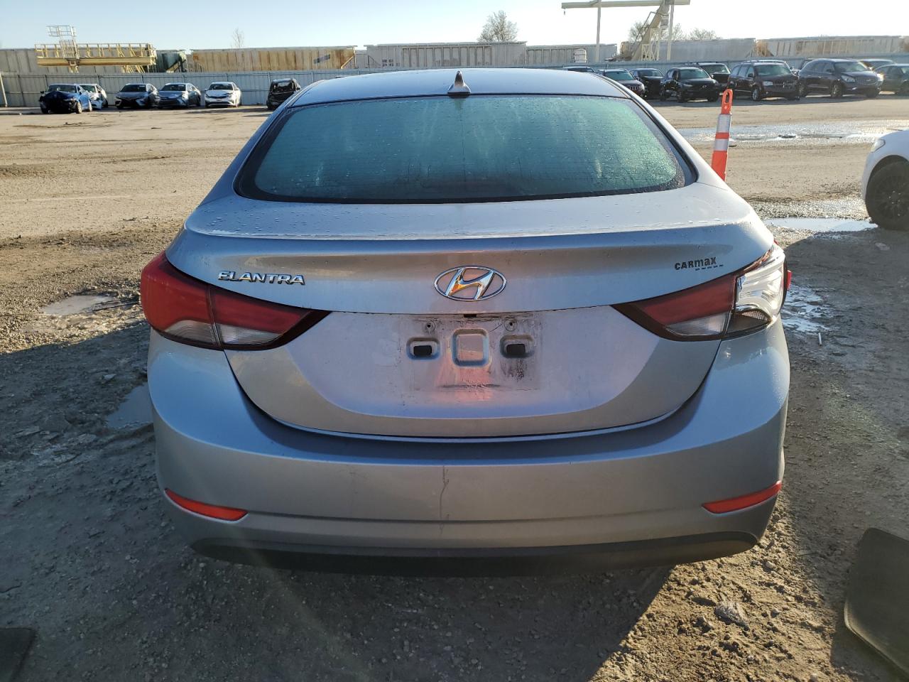 2015 Hyundai Elantra Se VIN: 5NPDH4AE6FH553713 Lot: 83346094