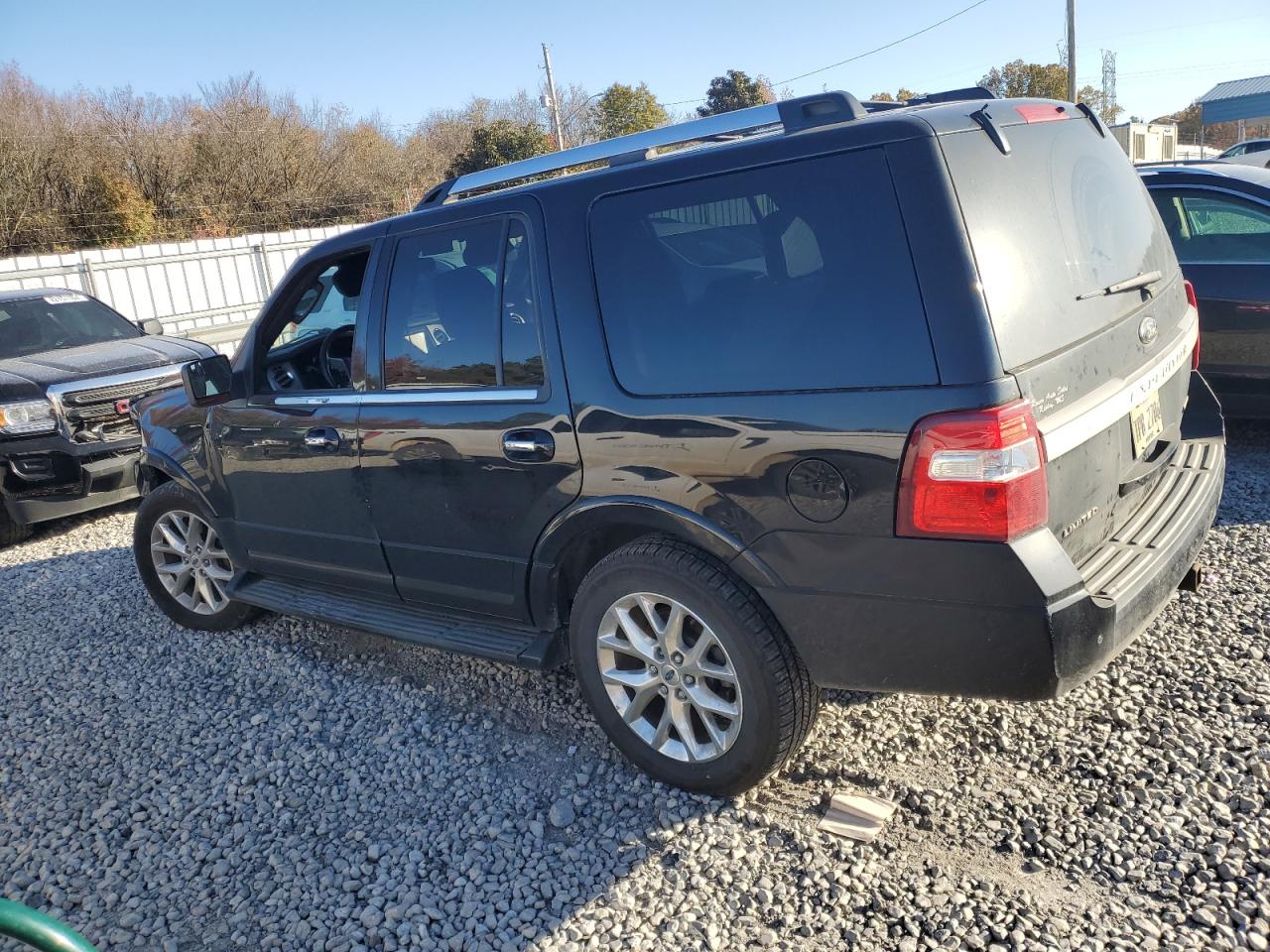 2016 Ford Expedition - Image 2