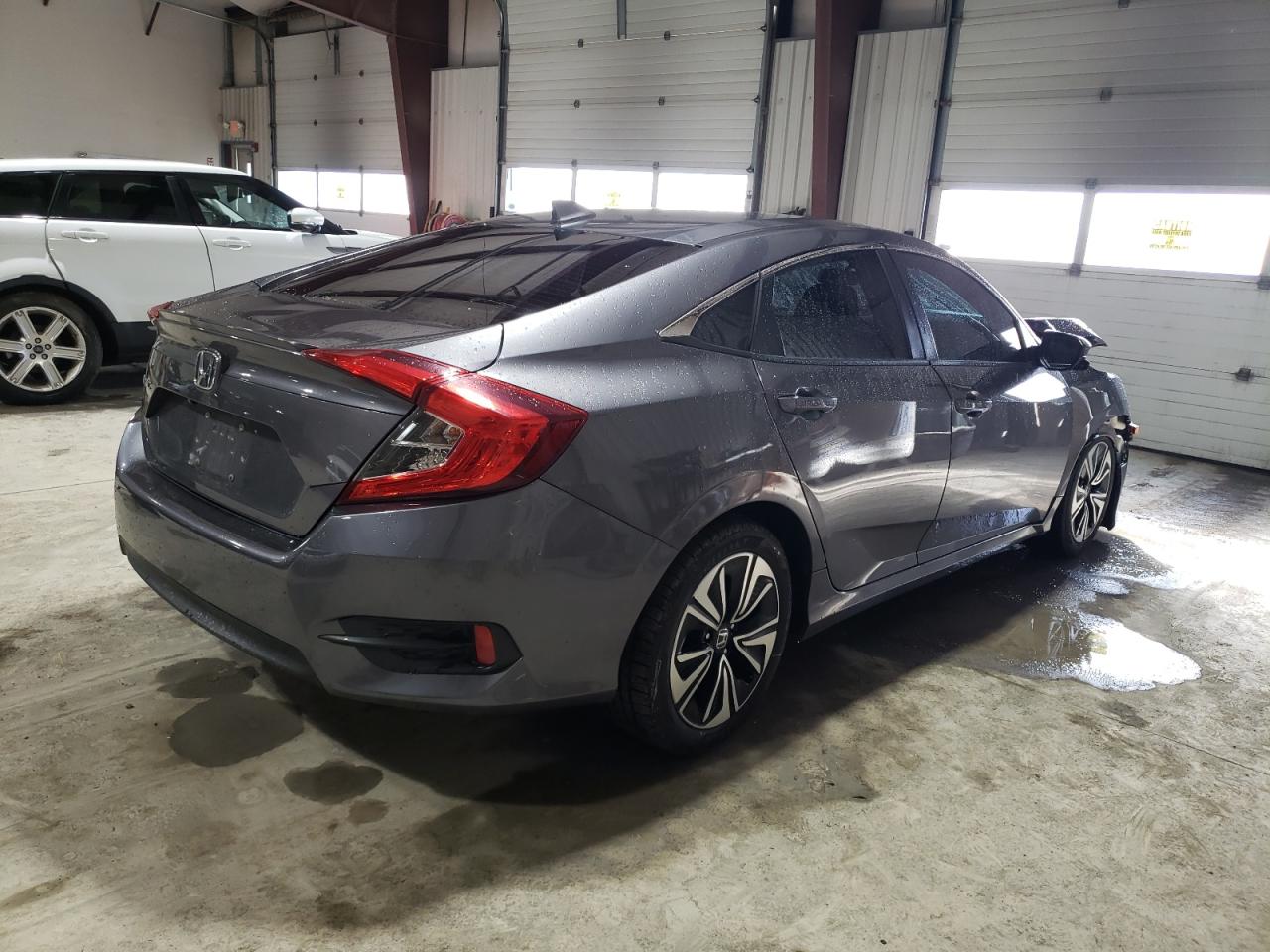 VIN 2HGFC1F31GH630920 2016 HONDA CIVIC no.3