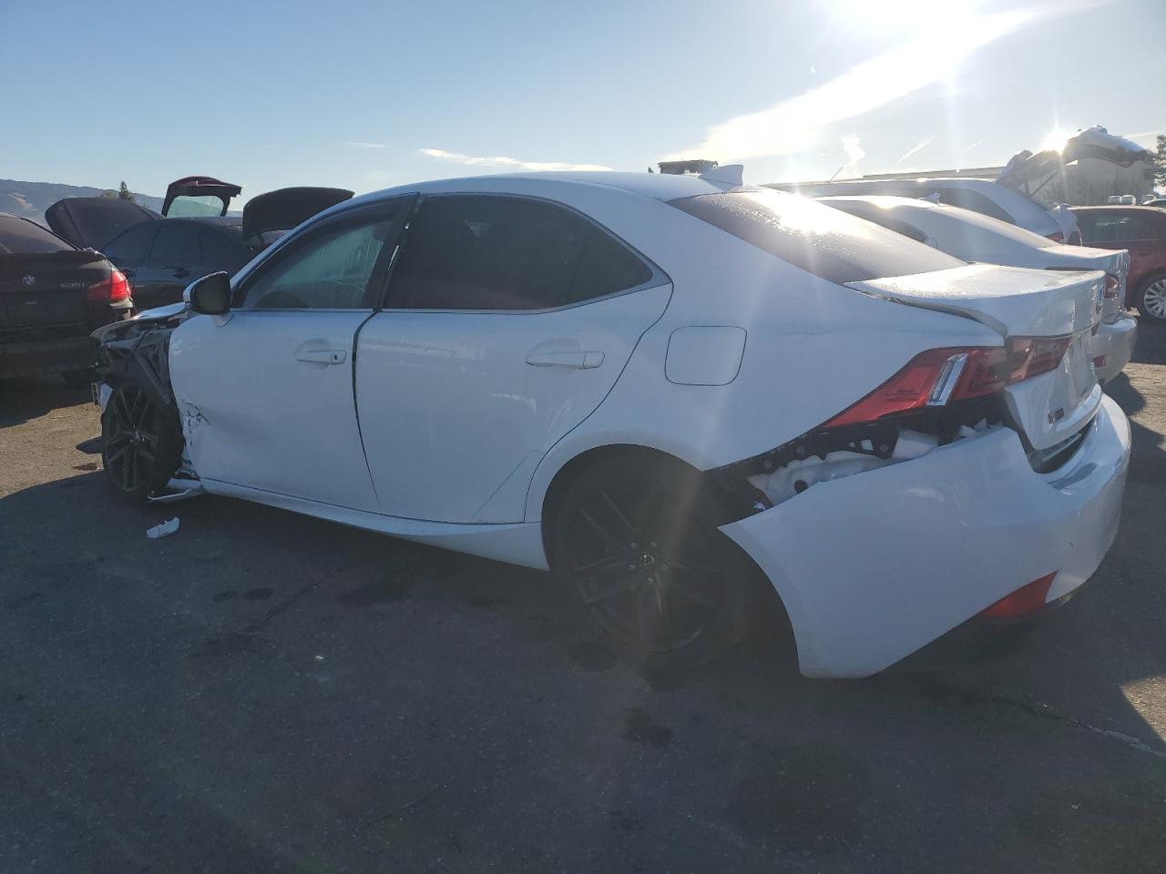 2016 Lexus IS - Image 2