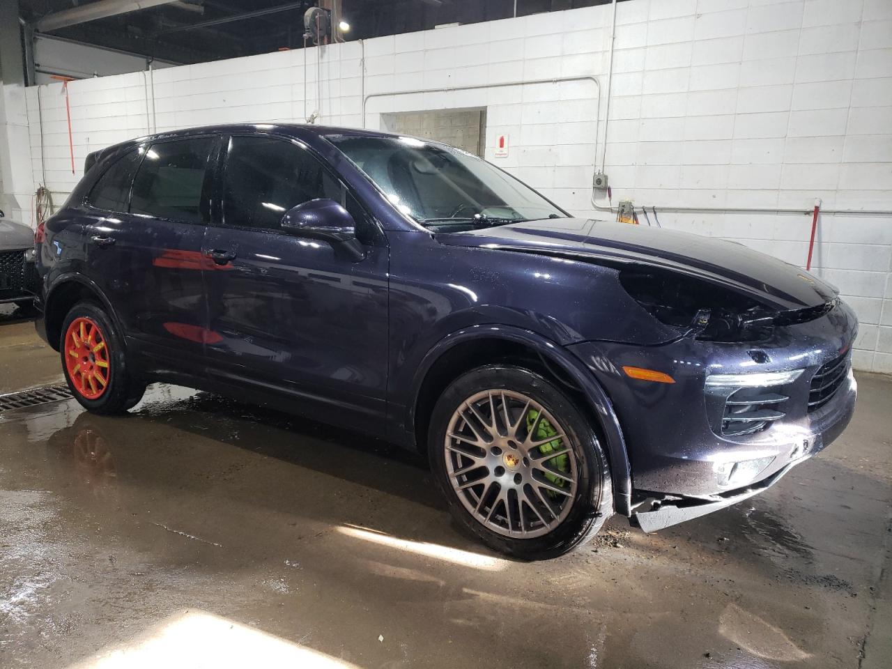 2017 Porsche Cayenne - Image 4