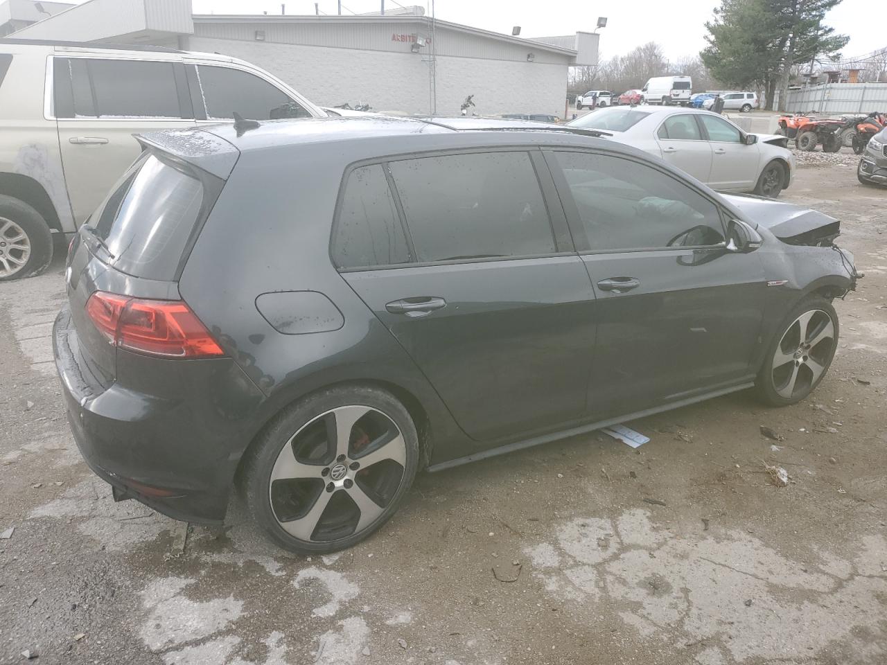 2015 Volkswagen GTI - Image 3