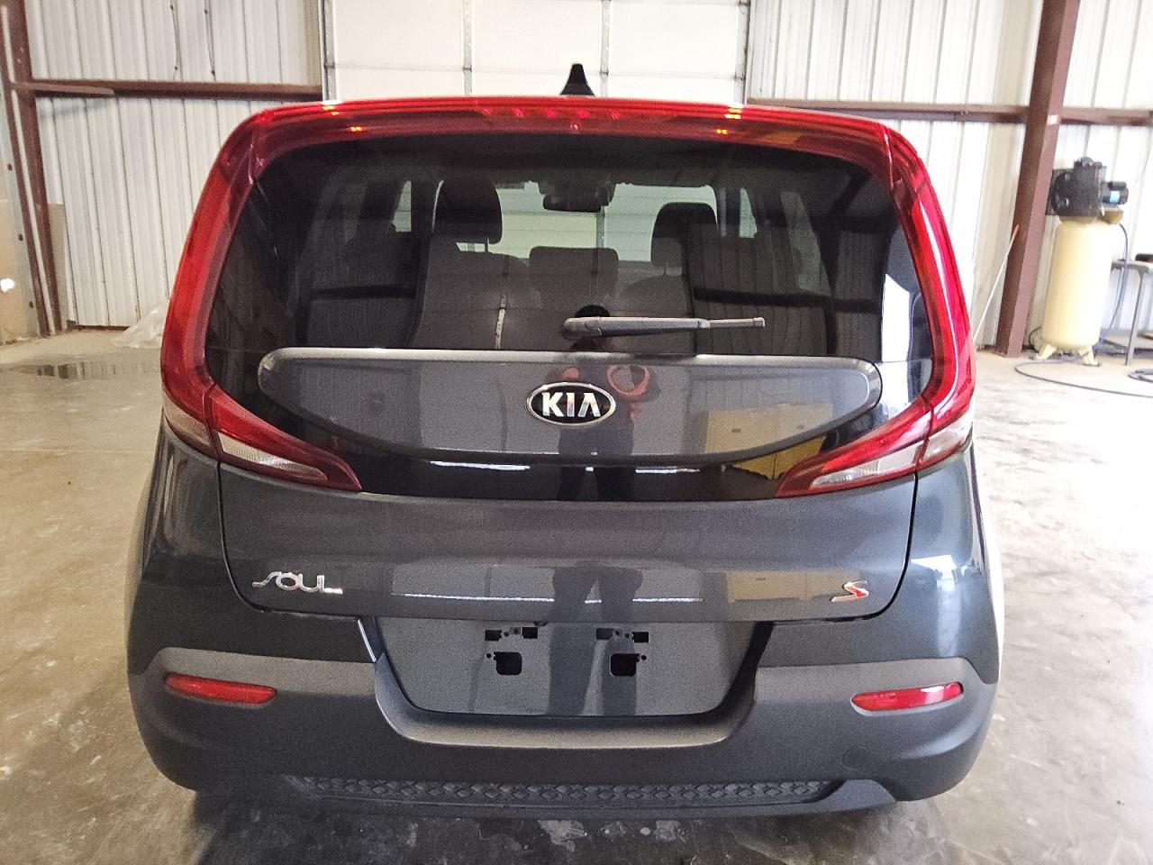 VIN KNDJ23AU2M7772756 2021 KIA SOUL no.6