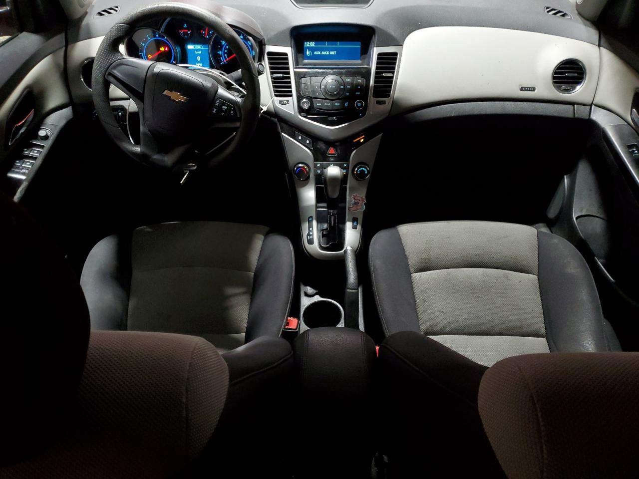 2014 Chevrolet Cruze - Image 8