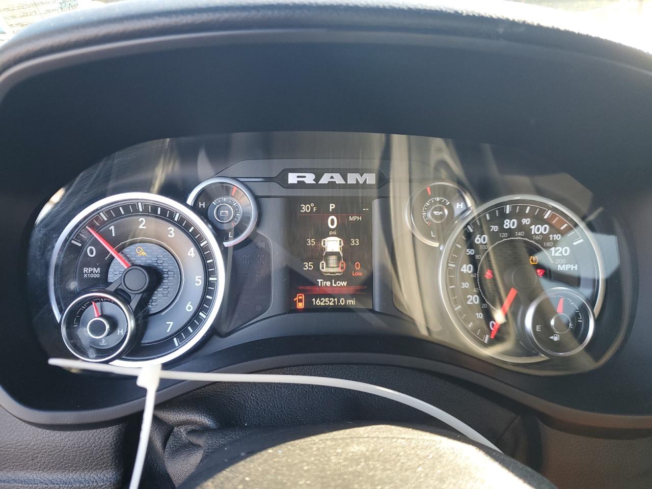 VIN 1C6RREFT3KN770251 2019 RAM 1500 no.9