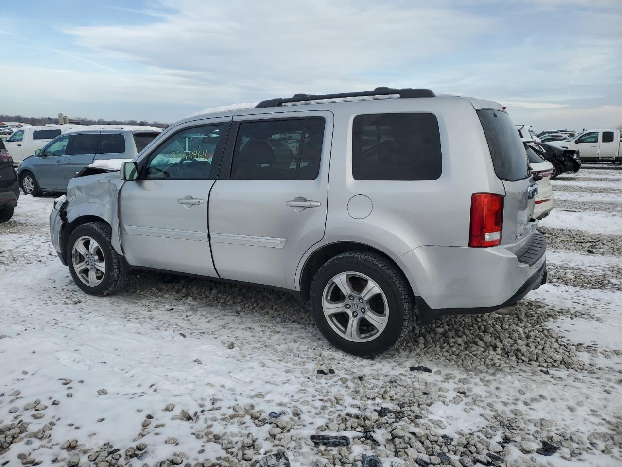 2015 Honda Pilot - Image 2